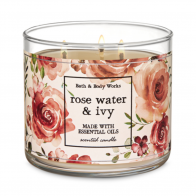Ароматическая свеча Bath and Body Works Rose Water & Ivy